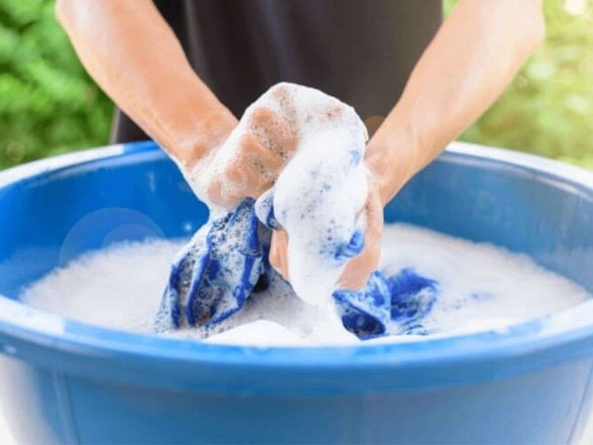 Giặt quần áo bóng chuyền đúng cách