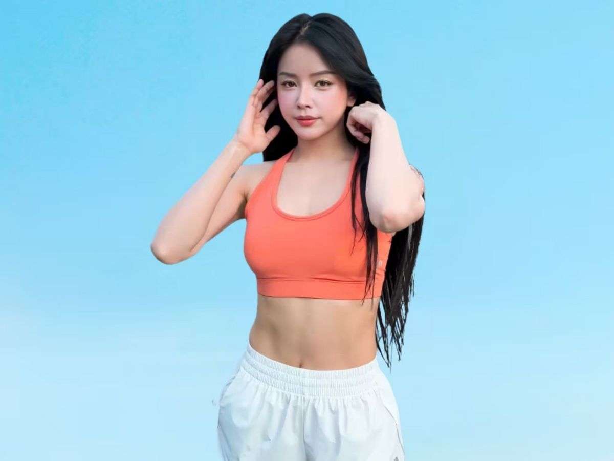 Áo ngực thể thao giúp cố định vòng 1, giảm thiểu sự khó chịu và nguy cơ tổn thương các mô ngực