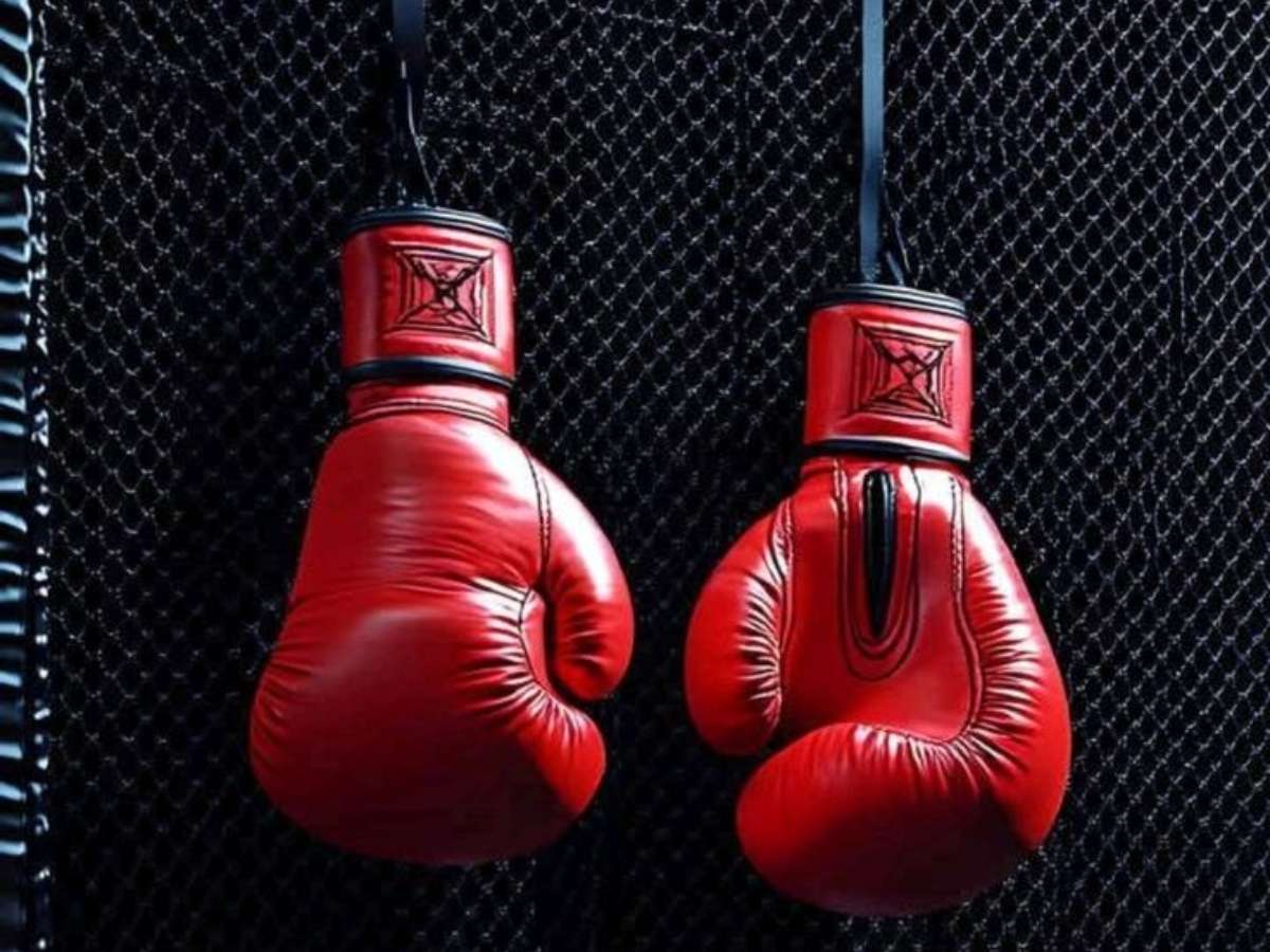 Phơi găng tay boxing ở nơi thoáng mát 