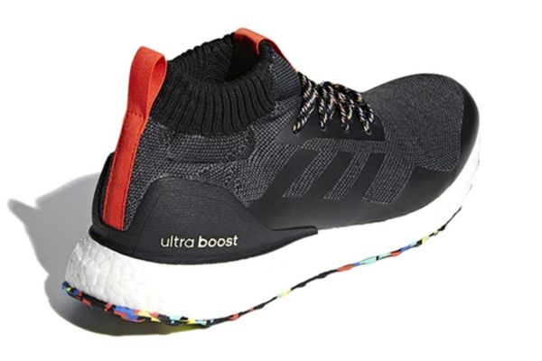 Adidas UltraBoost Mid G26841