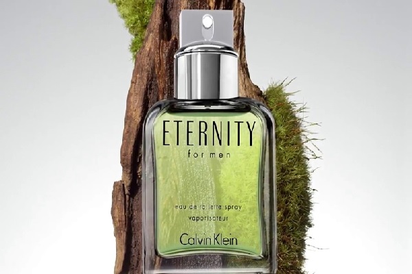 Calvin Klein Eternity For Men thiết kế tinh tế, hiện đại