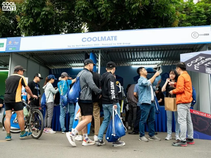 Gian hàng của Coolmate tại sự kiện thu hút đông đảo khách hàng