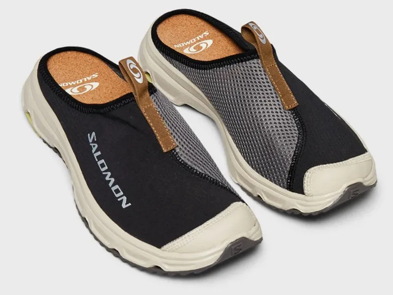 Salomon RX Slide sở hữu thiết kế đầy phá cách khi không có phần gót ôm chân đằng sau