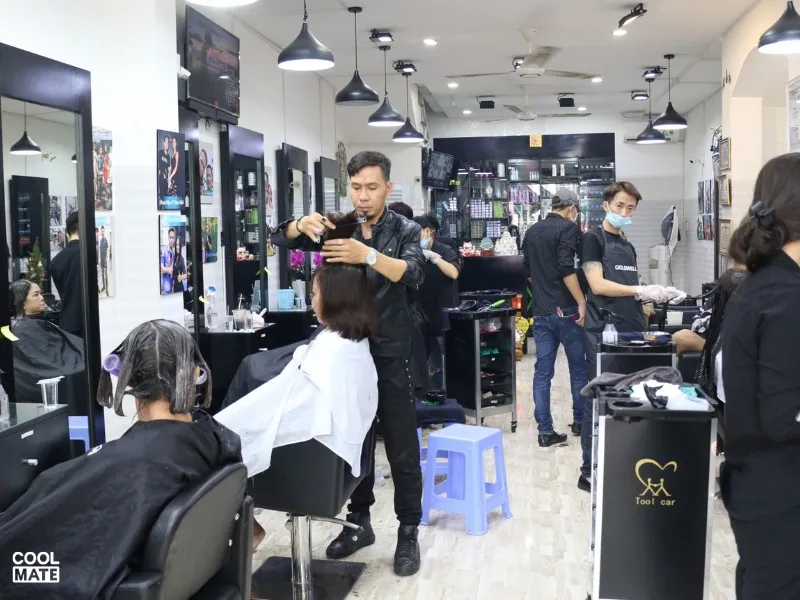 Các bạn nên lựa chọn những salon tóc uy tín và đáng tin cậy