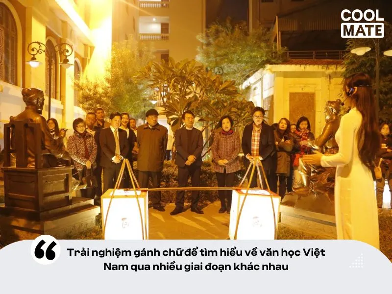 Tìm hiểu về văn học Việt Nam qua tour "Chữ tâm chữ tài"