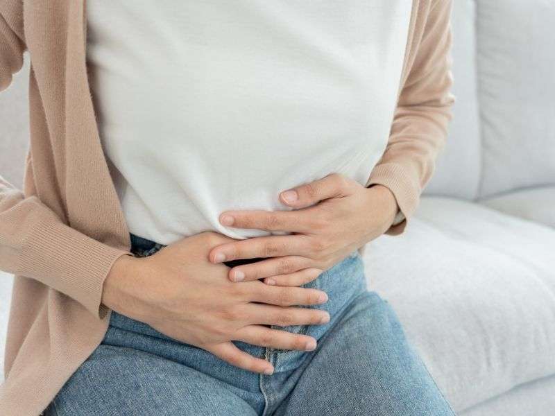 Ăn quá no hoặc quá gần giờ chạy có thể gây đau bụng