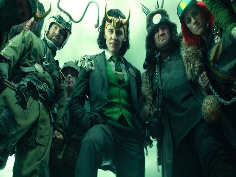 Loki bao gồm 6 tập công chiếu lần đầu vào ngày 9/6/2021 trên Disney+