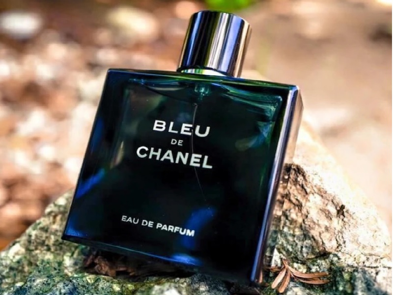 Chanel Bleu De Chanel EDP cuốn hút từ mùi hương đến thiết kế