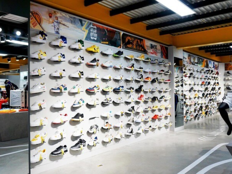shop-giay-sneaker-tp-hcm