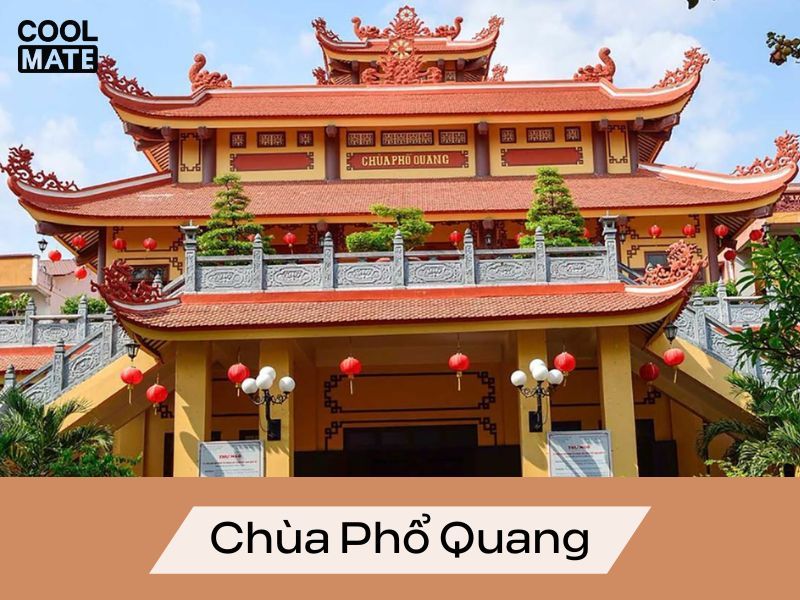 Chùa Phổ Quang là một ngôi chùa tâm linh, nổi tiếng cầu may dịp đầu năm cho Phật tử và người dân