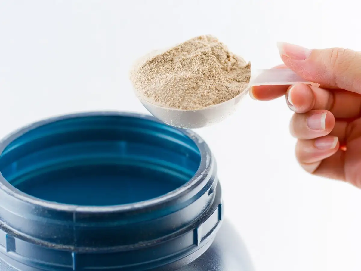 Sữa whey là gì? 20-30g whey protein là liều lượng an toàn khi sử dụng whey protein
