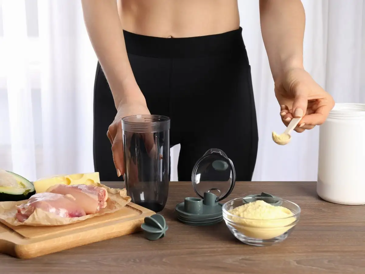 Giúp kiểm soát cảm giác no và hỗ trợ giảm cân