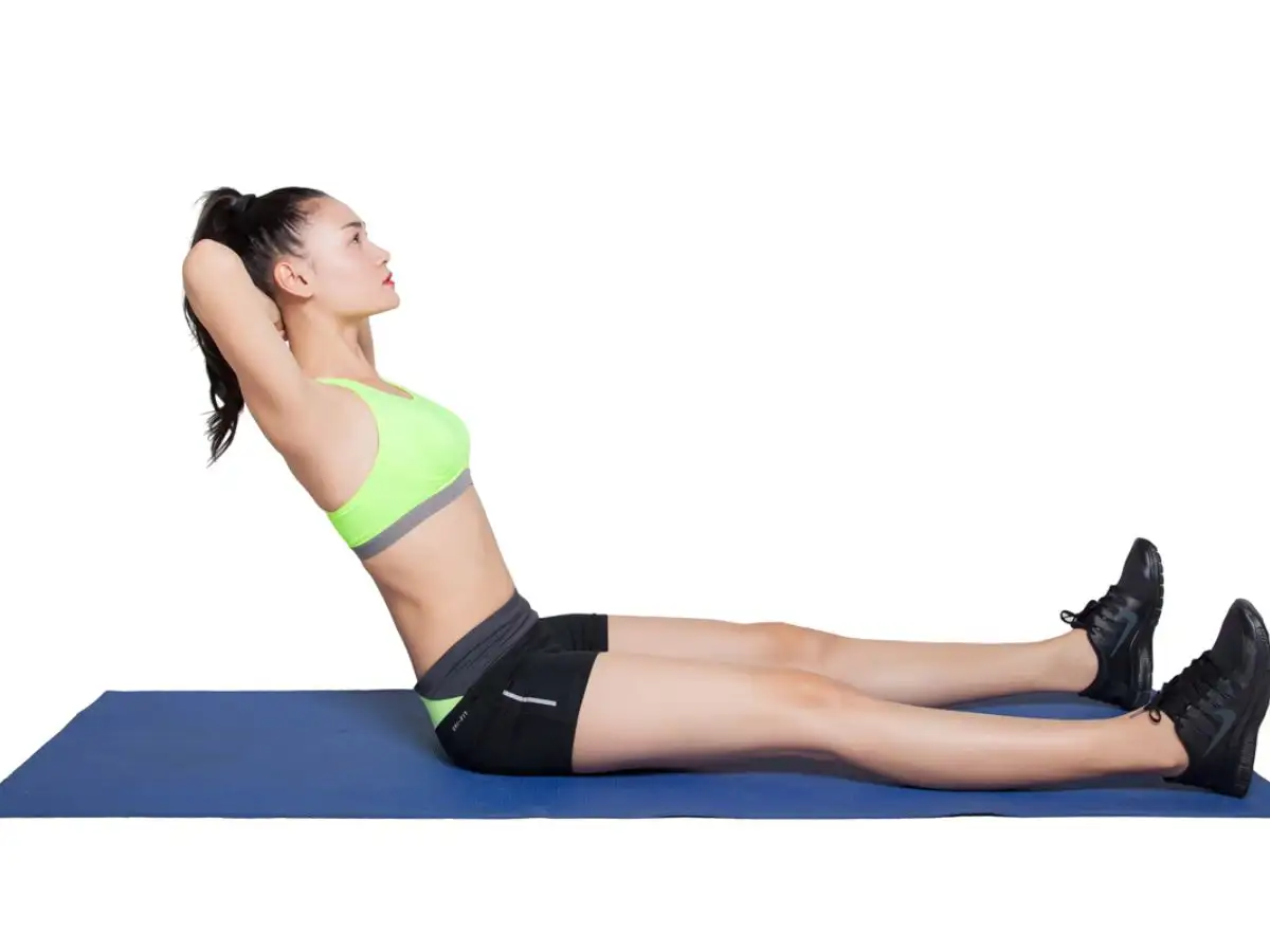 Cách siết cơ bụng đúng còn giúp bạn duy trì tư thế chuẩn