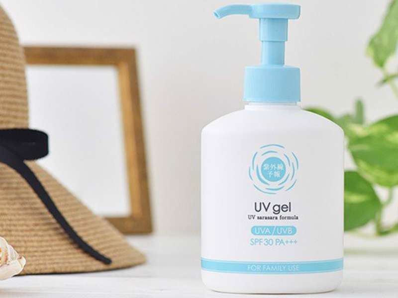 Shigaisen Yohou Uv Smooth - Gel chống nắng cho da dầu