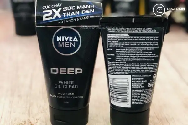 Sữa rửa mặt Nivea nam Deep White Oil Clear dùng để đặc trị mụn đầu đen