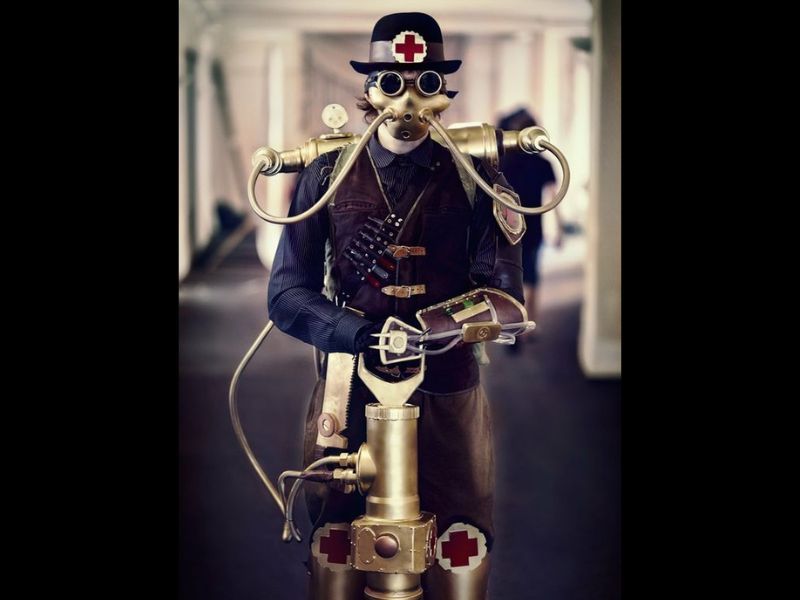 Trang phục Steampunk style y tế 