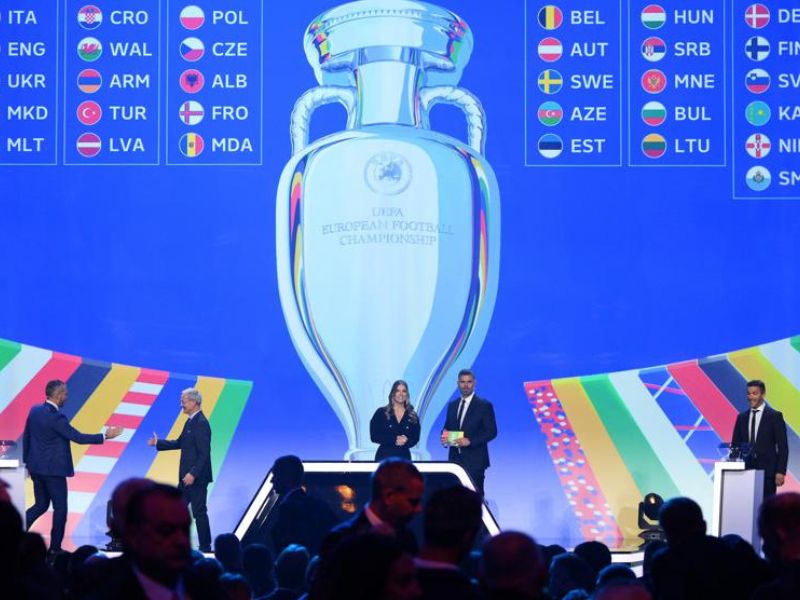 Theo triệu Euro 2024 lịch tranh tài, Vòng chung cuộc tiếp tục ra mắt kể từ 14/6 cho tới 14/7 băn 2024