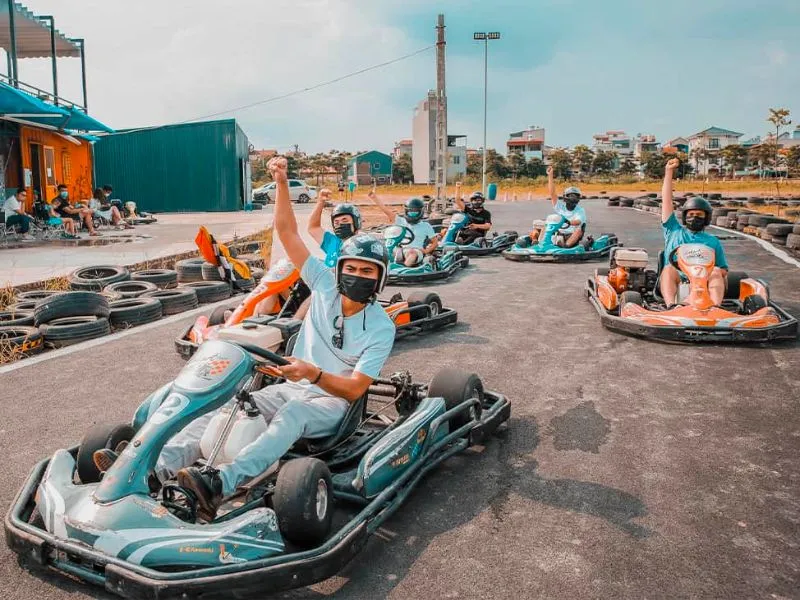 Xe Go Kart an toàn và phù hợp đối tượng từ 13 tuổi trở lên