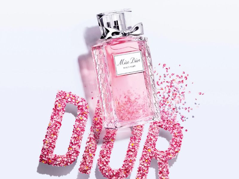 Miss Dior Rose N'Roses - nước hoa cho phụ nữ 50 tuổi