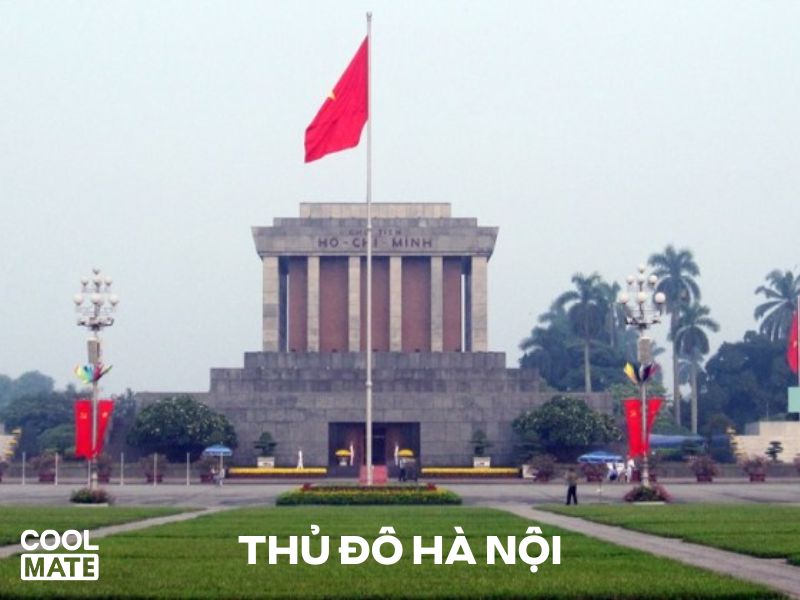 Tham quan Lăng Chủ tịch Hồ Chí Minh 