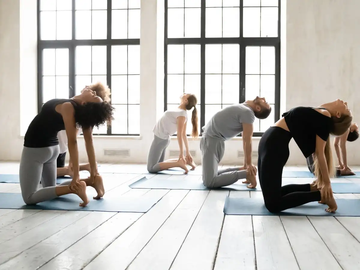 Những Lưu Ý Quan Trọng Để Tập Tư Thế Lạc Đà An Toàn Và Hiệu Quả