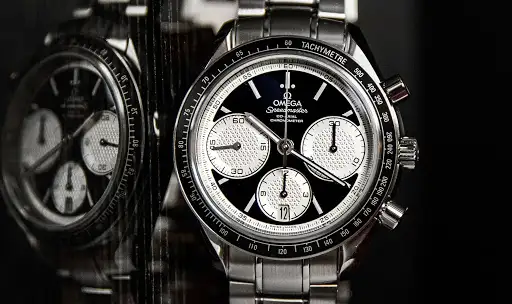 chức năng chronograph của đồng hồ là gì