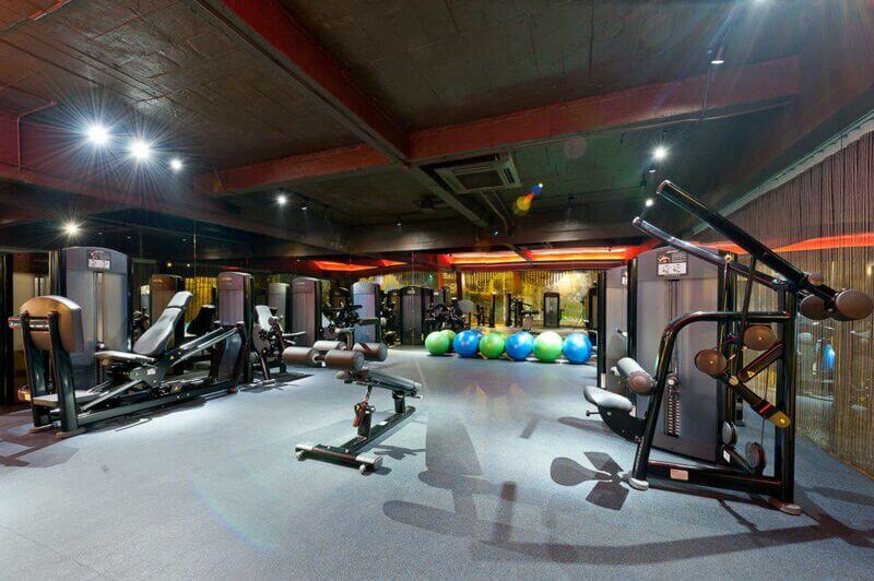Phòng tập gym Fitness World