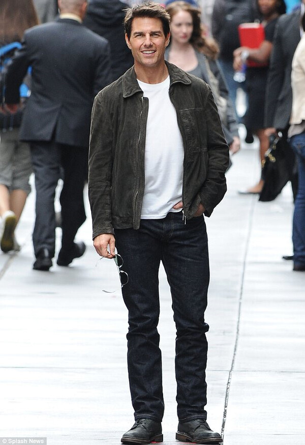  Thời trang xuống phố trông đơn giản nhưng vẫn lịch sự - mặc đẹp như Tom Cruise 