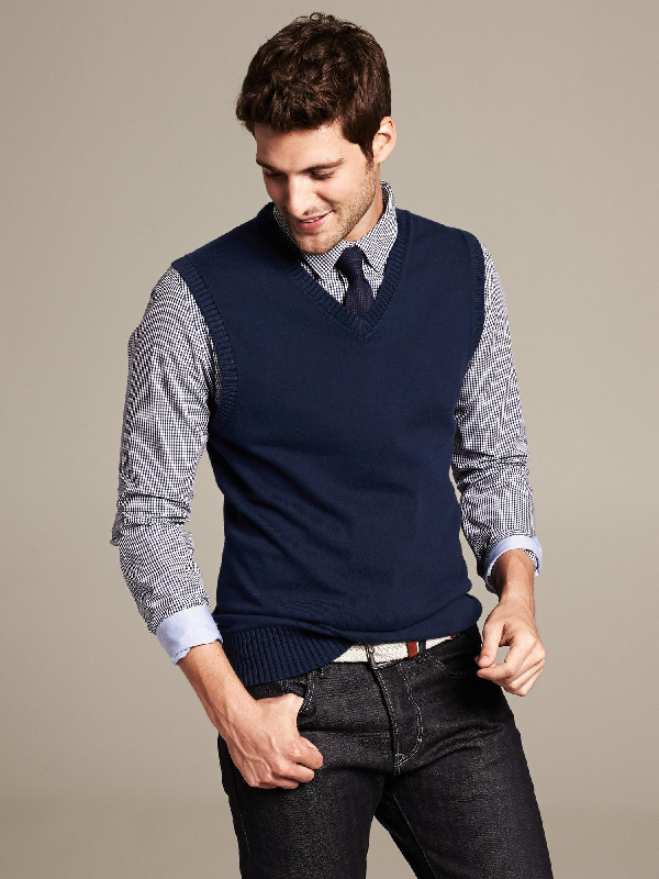 Áo gile len mang hơi hướng cổ điển với hình mẫu của người đàn ông lý tưởng