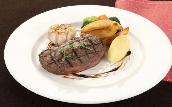 Le Monde Steak