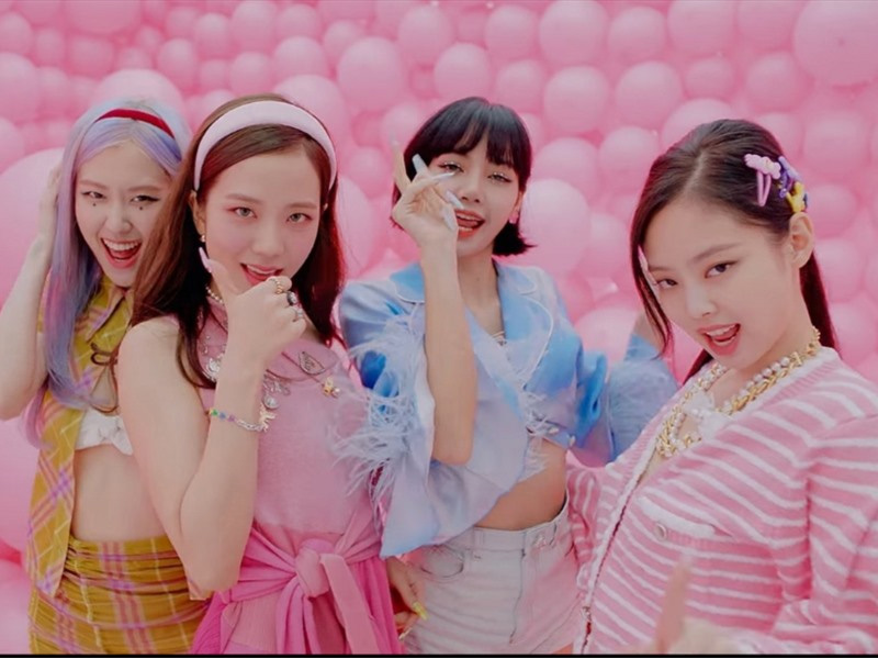 Hình ảnh tươi trẻ của các cô nàng BLACKPINK trong MV “Ice Cream”