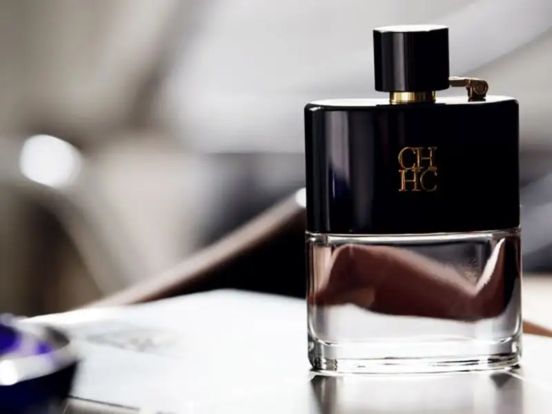 Nước hoa hẹn hò cho nam Carolina Herrera CH Men Prive