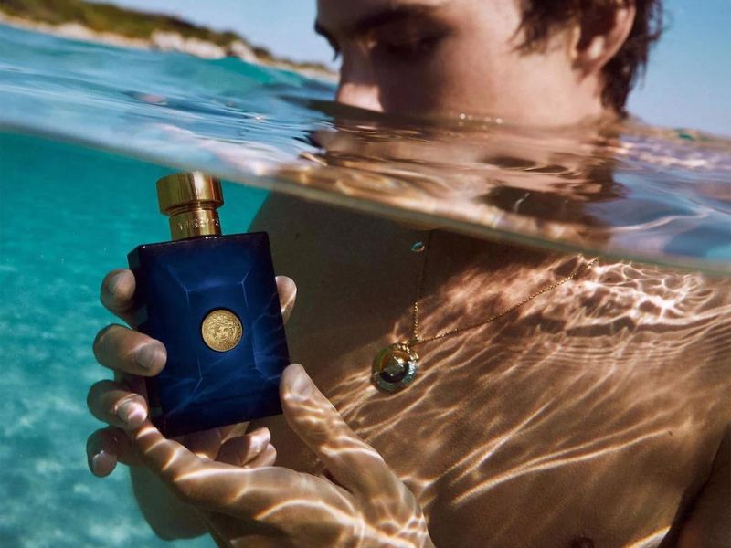 Versace Pour Homme Dylan Blue EDT sở hữu mùi hương nam tính