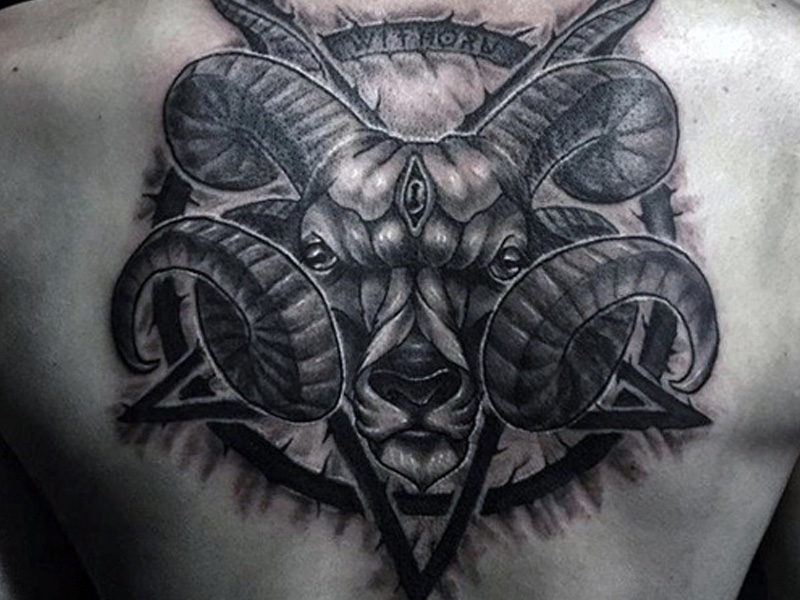 Tattoo Phi Dũng là một trong những tiệm xăm uy tín và chất lượng