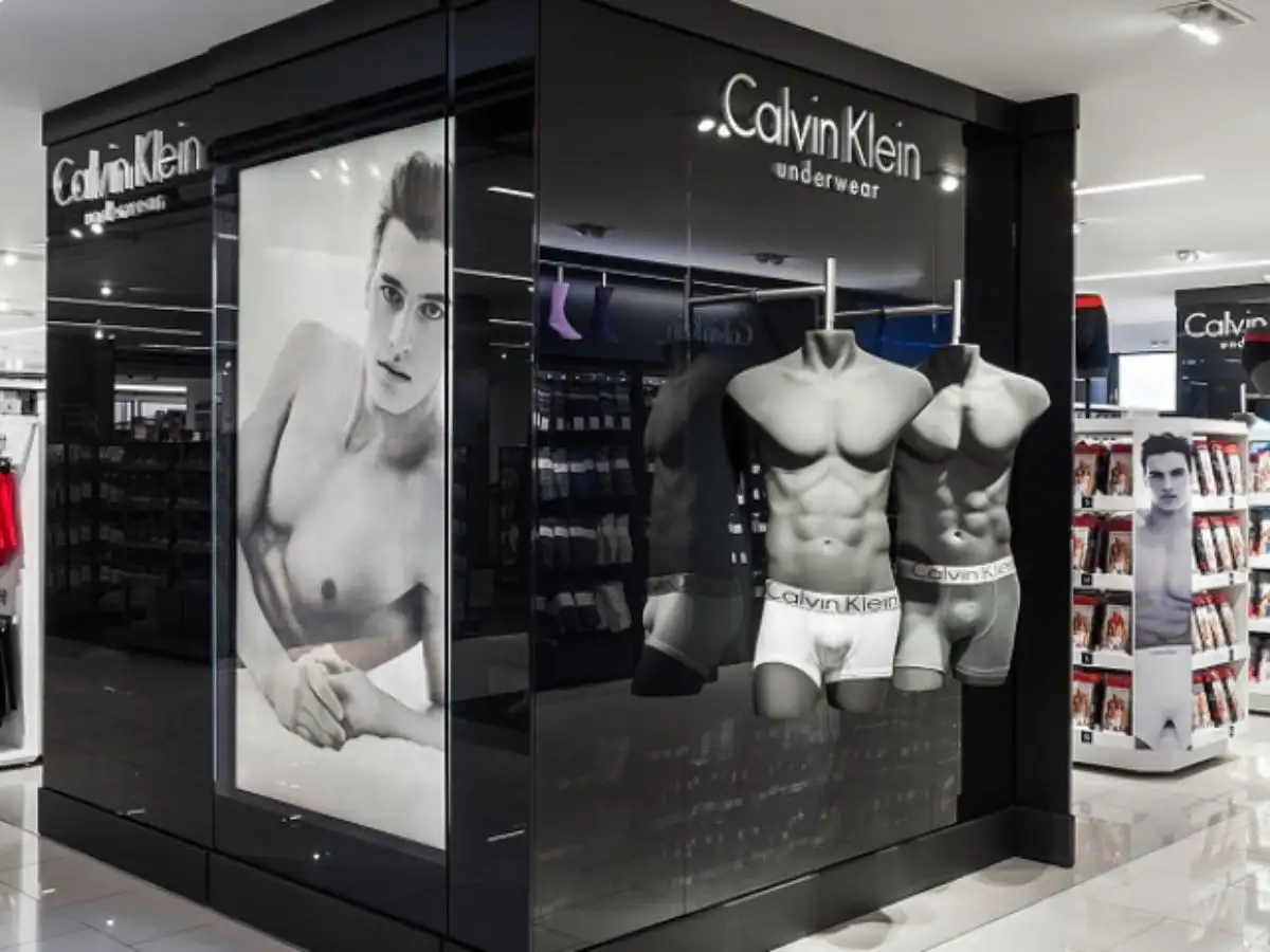 Bạn có thể mua quần lót nam Calvin Klein tại các cửa hàng ở Hà Nội và TP.HCM