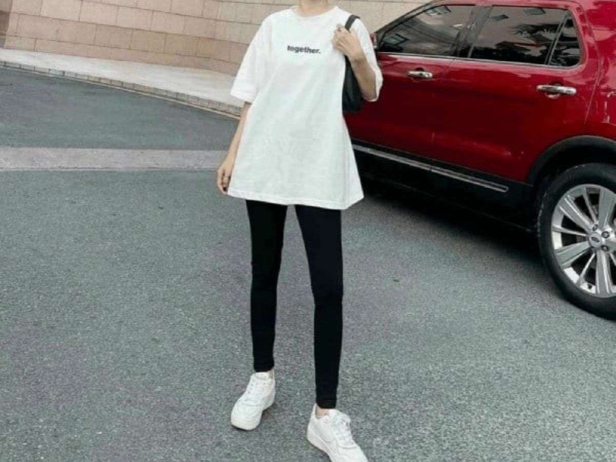 Sử dụng áo form rộng dài qua mông