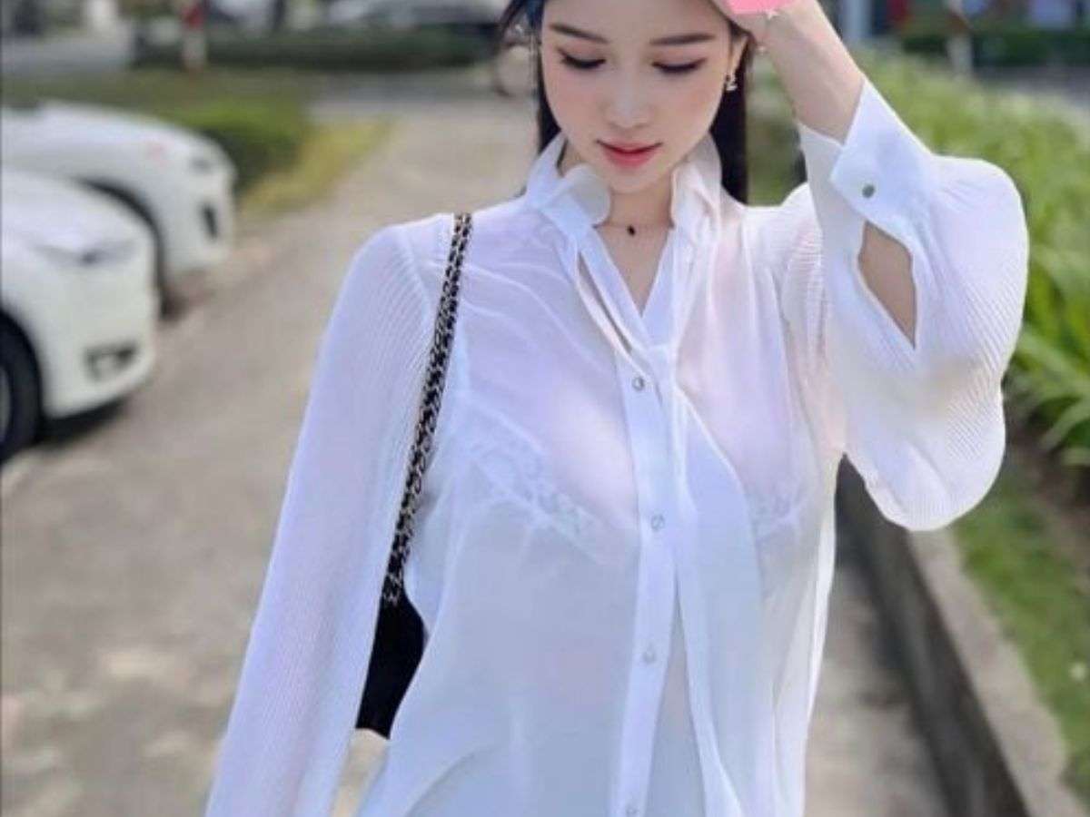 Mặc Áo Bra 3 Dây Với Đồng Phục