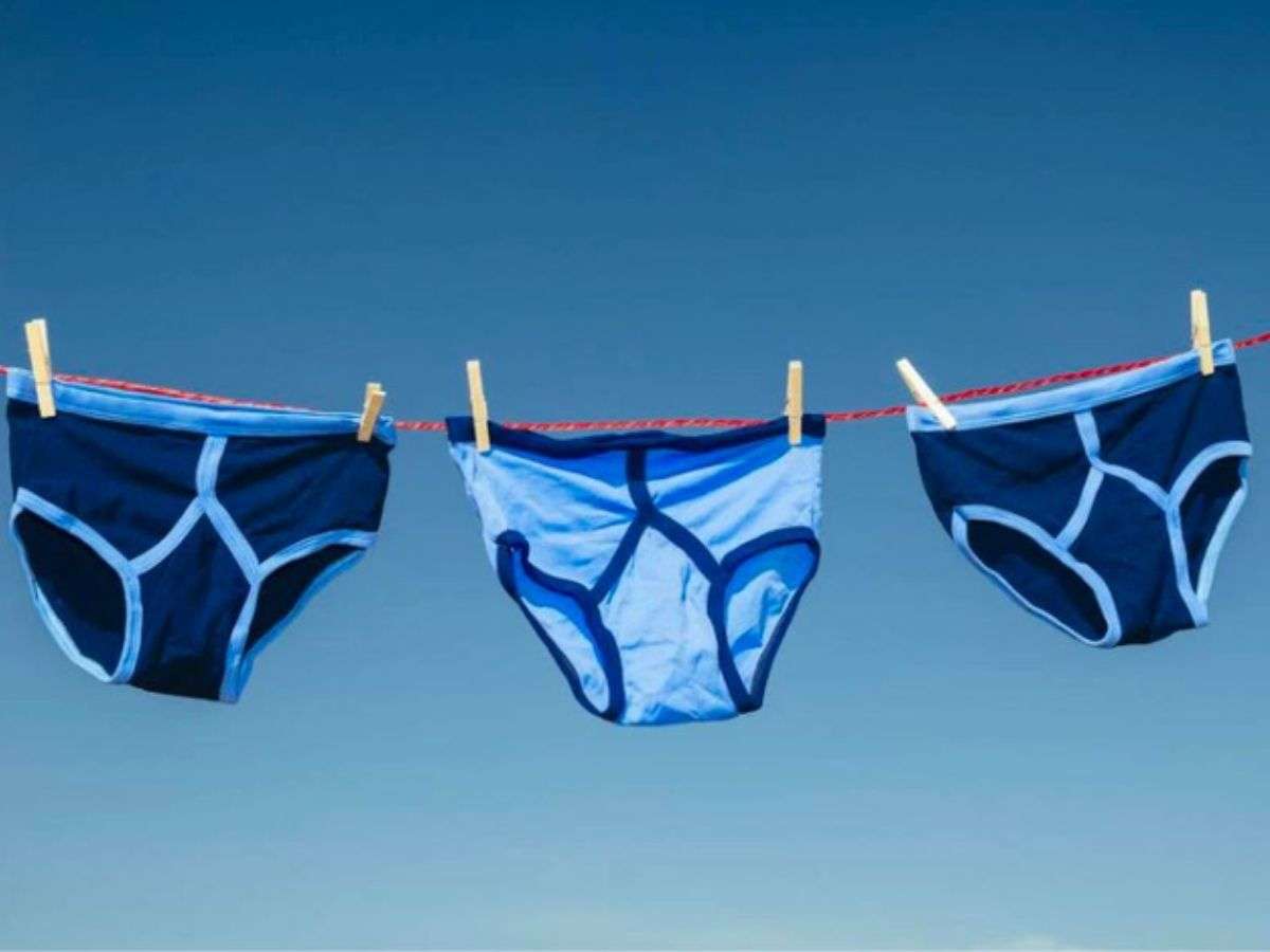 Cách giặt và bảo quản quần lót nam tuổi dậy thì