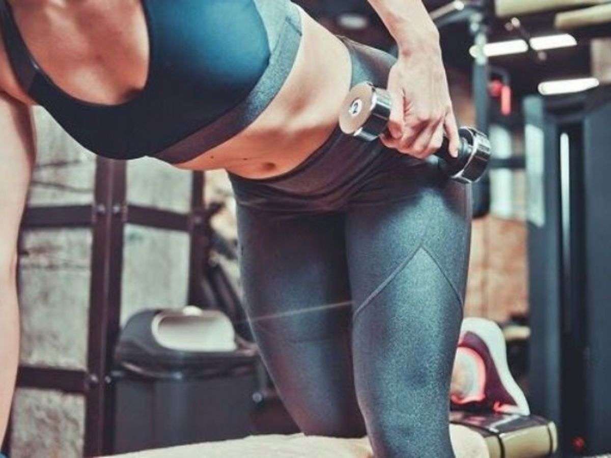 Mặc áo bra đúng cách giúp hoạt động dễ dàng hơn