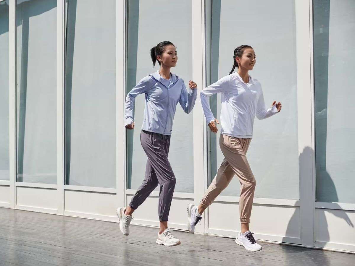 Áo khoác chống nắng chạy bộ cho nữ