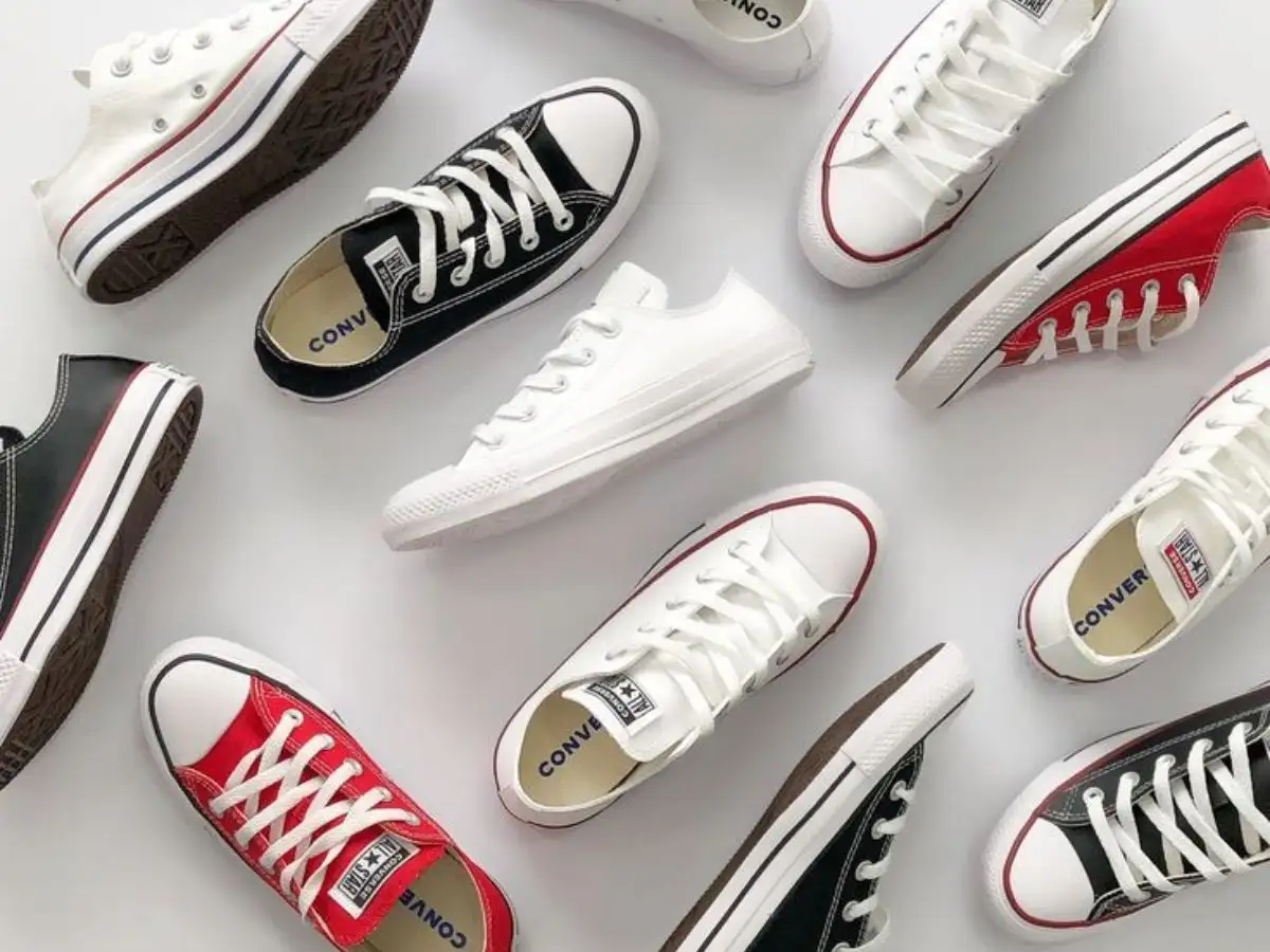 Giày Converse đa dạng về màu sắc và kiểu dáng