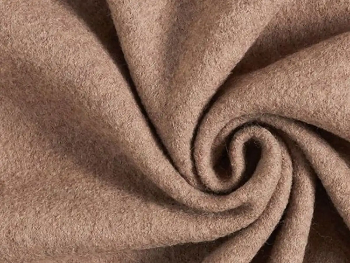 Vải Dạ (Felt) - Thanh lịch và ngầu cho áo khoác