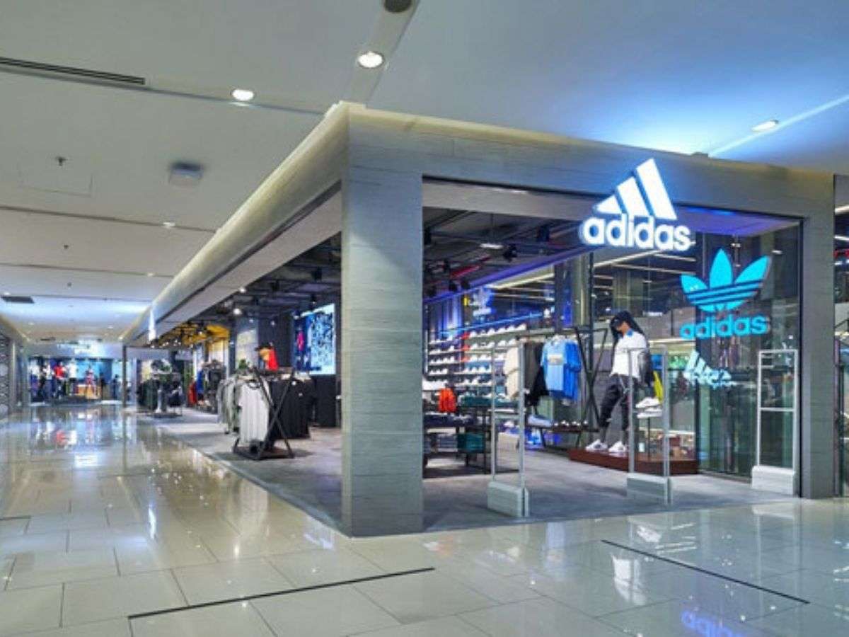 Adidas Store TP.HCM