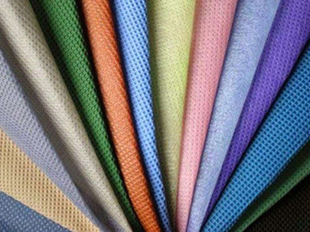 Vải Polyester may đồng phục
