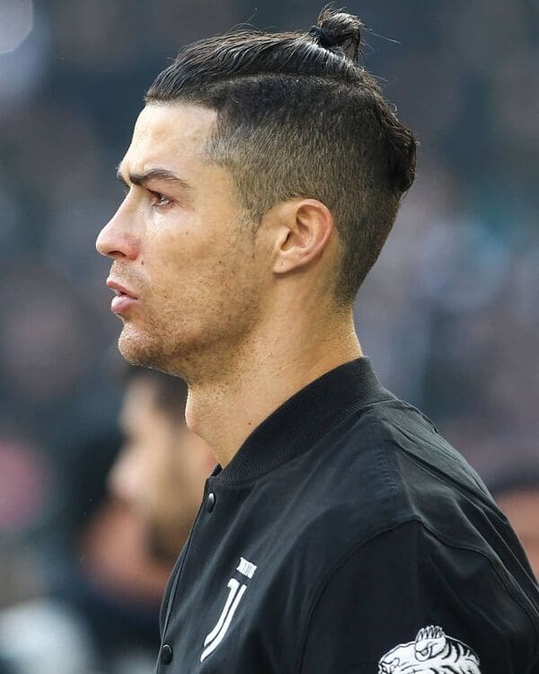 Tuyển Tập 15 Kiểu Tóc Ronaldo Đẹp, Quyến Rũ Mọi Ánh Nhìn Năm 2023 - Coolmate