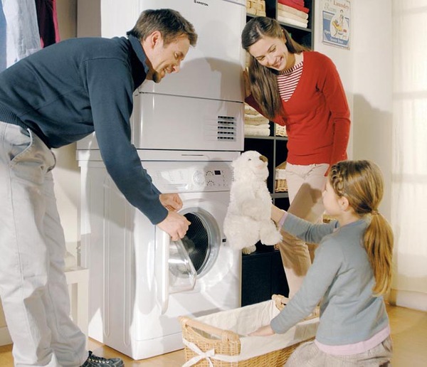 Máy giặt là thiết bị gia dụng thiết yếu trong đời sống hiện đại