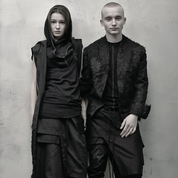 “Dark Wear” và “Tech Wear” đang dần dẫn đầu xu hướng thời trang