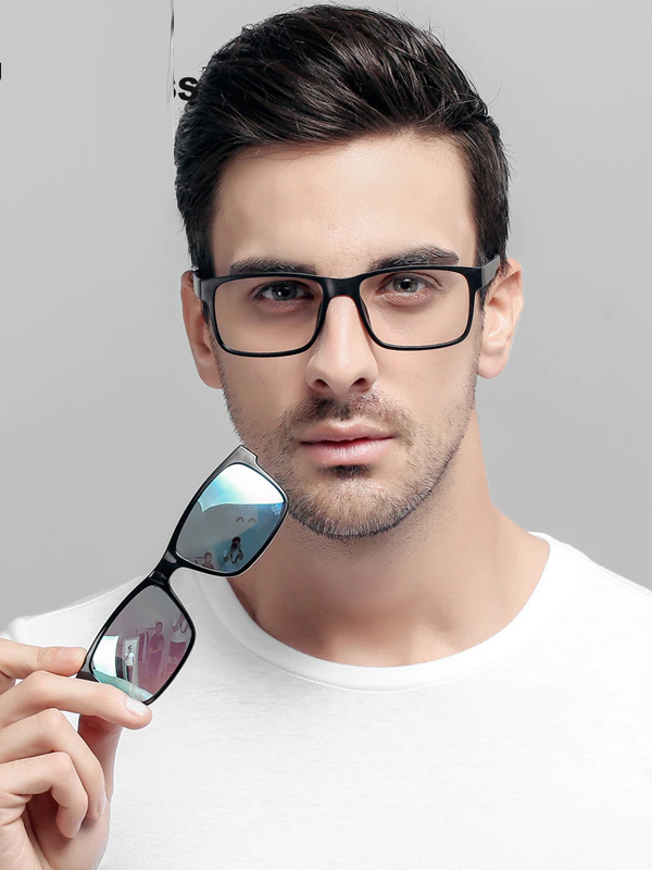 Tròng kính thay đổi màu chất lượng rất an toàn với đôi mắt người dùng