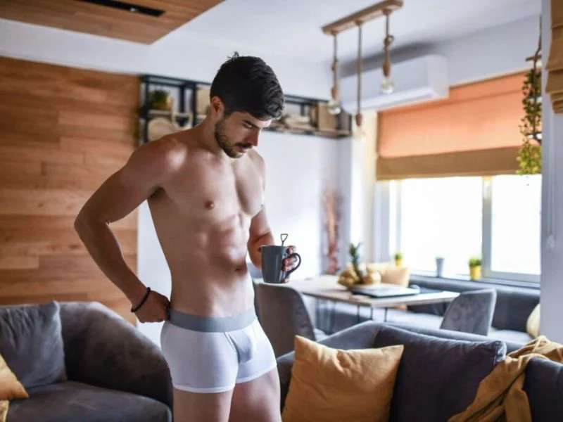 Không nên giặt đồ lót bằng máy giặt
