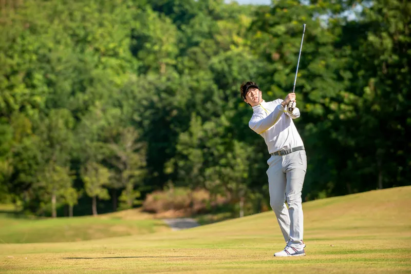 Bản lĩnh nào thời thượng hơn đánh golf